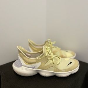 Nike Free Run 5.0 in neon